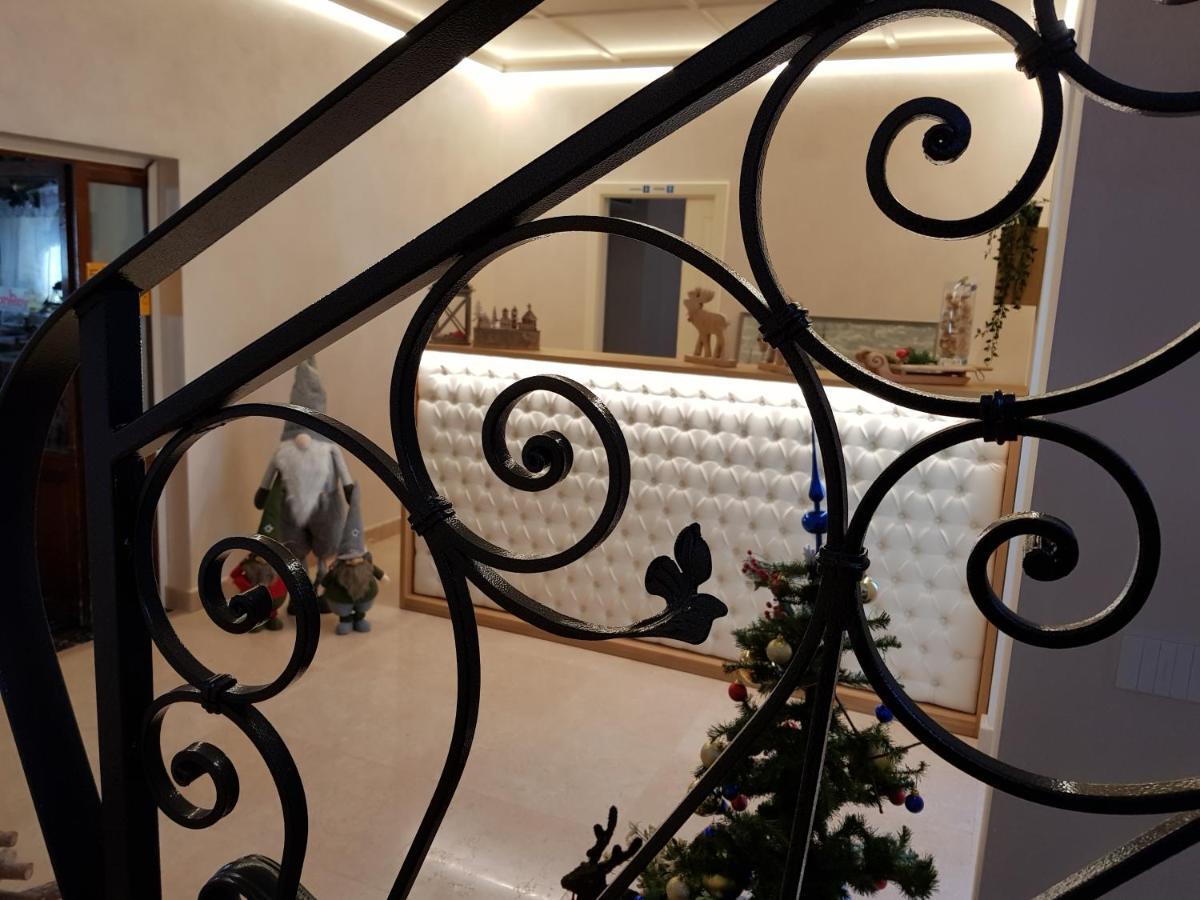 אסיאגו Villa Ciardi Wellness Hotel & Ristorante מראה חיצוני תמונה